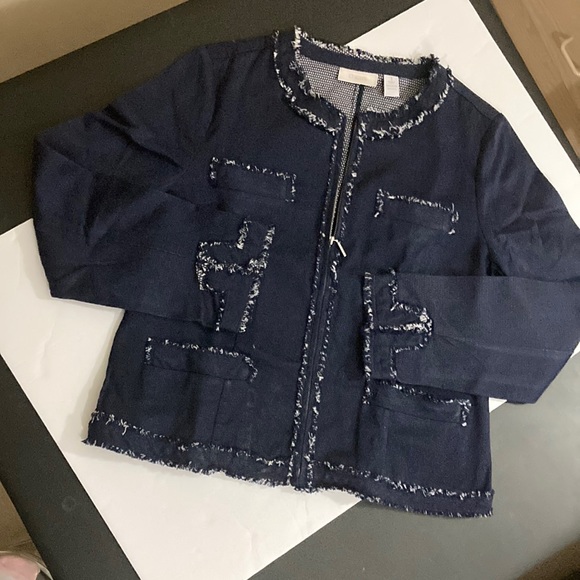 Chico’s blue denim jacket size 1 = Medium. 100% cotton. Front zipper. 4 pockets. - Picture 3 of 12